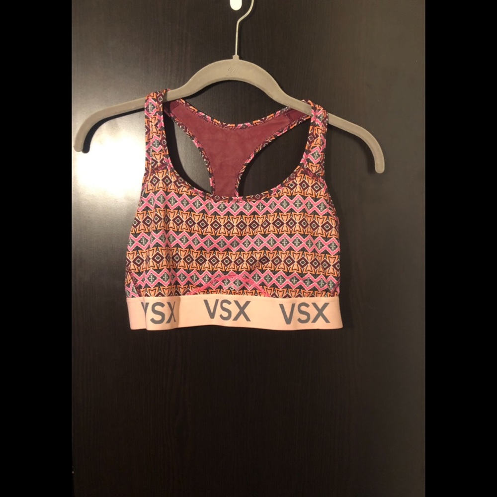 VSX sports bra size large